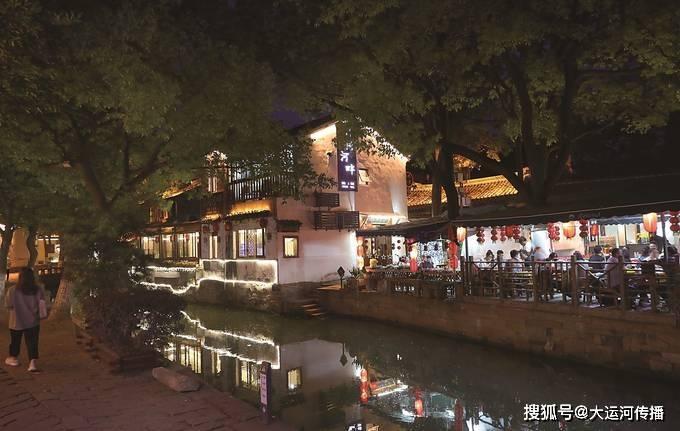 小萝莉泰国度假